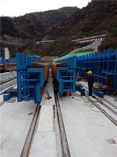 �c(di��n)���鿴Ԕ��(x��)��Ϣ<br>��(bi��o)�}��Һ��T����Һ����������·�� ��x�Δ�(sh��)��102